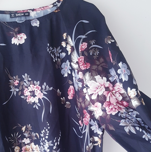 SHEIN Black & Pink Floral Raglan Sleeve Blouse - Picture 6 of 13